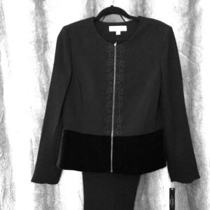 2pc Suit by Tahari (Arthur S. Levine)